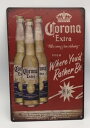 送料無料 コロナ ビール ボトル3本 赤 金属製 メタルサインプレート DINNER コローナ エクストラ メキシコ CORONA Extra BEER 看板 ブリキ アンティーク ガレージ インテリア 広告 カフェ 店舗備品