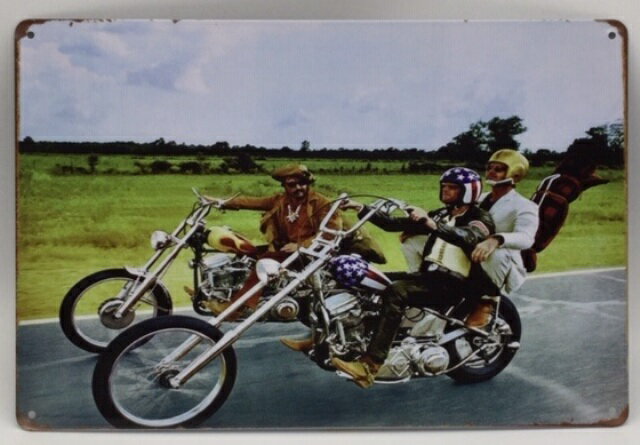 送料無料 イージーライダー カラー写真 金属製 メタルサインプレート 映画 EASY RIDER ピーターフォンダ デニスホッパー ジャックニコルソン バイク ハーレーダビッドソン パンヘッド ハーレーダヴィッドソン 看板 ブリキ アンティーク ガレージ