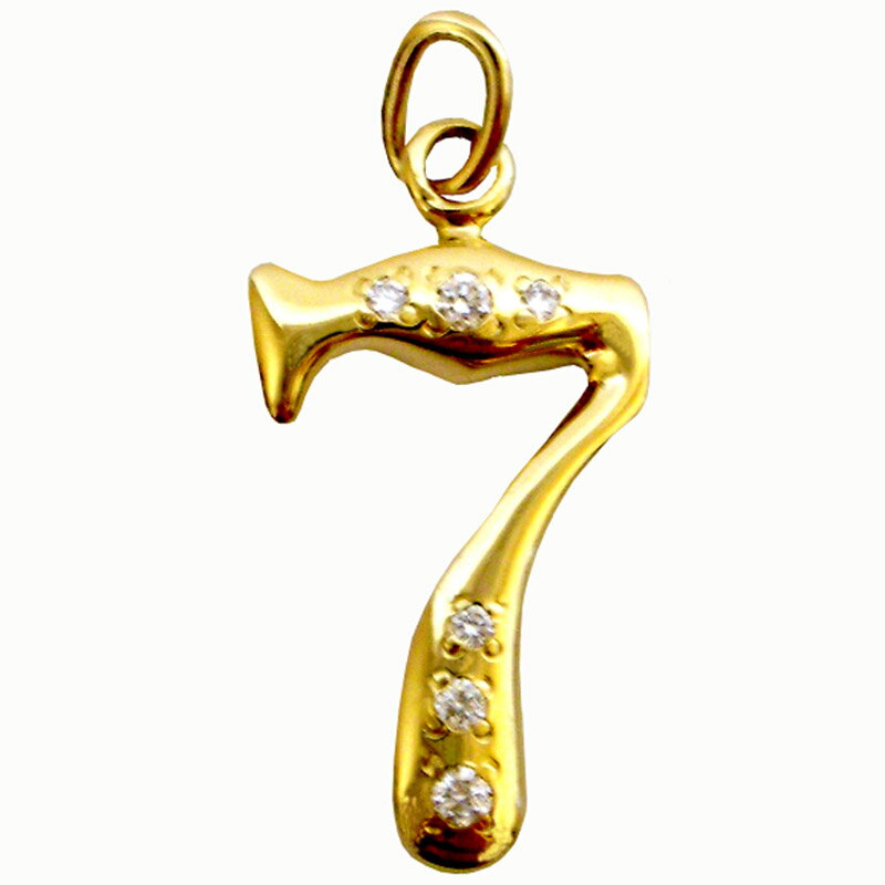K18ナンバーペンダントNo.7 No.7ペンダントにはダイヤモンド6個で装飾。 男性が着用されてもサイズ負けしない大きさのペンダントです。 ペンダントサイズ 縦 1.5cm 横 1cm (バチカン部分除く) 縦 2.1cm 横 1cm (...