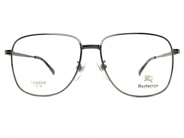 ブランド【バーバリー BURBERRY】について独特のチェック柄と、クラシックで洗練されたデザインで知られている1856年にイギリスで誕生した歴史あるファッションブランド、バーバリー。アイウェア分野でも、ファッション性だけでなく、高品質な機能性も兼ね備えたモデルを展開しております。商品説明イギリスの伝統的なスタイルを取り入れたブランド、BURBERY(バーバリー) のデザインはクラシックでありながらもモダンさを感じるアイウェア。そのヴィンテージチタンフレーム、334です。やや大振りで、重厚感のあるデザインがワイルド&amp;セクシーな一本。カラーレンズを入れてもハマると思います。参考定価：レンズ横幅：56mm状態：V 表記についてレンズ縦幅：49mmカラー：ガンメタリックレンズ間鼻幅：15mmフレーム材質：チタンフレーム正面全体幅：139mmフレーム種類：ティアドロップフレーム耳かけ部分：142mmフレーム重量：レンズ装着時 17g付属レンズ：純正レンズ・ディスプレイレンズレンズカーブ：4付属ケース：当店オリジナルケース状態追記鼻パッドを交換（汎用新品）しています。また、年代物につき、金属パーツのくすみ変色や、歪み、目に見えない劣化はあるとお考え下さい。ヴィンテージ品ならではの味ととらえていただける方にとってはお勧めできる一本です。使っていただける状態ではあるお品物ですが、サイズ感や、かけ心地、状態など、是非とも店頭でご確認ください。※お値段はフレームのみのお値段になります。特にレンズのご注文が無い限り、付属レンズ欄に表記させていただいてますレンズでお送りさせていただきます。付属レンズに「度なしのカラーレンズ」「度なしのクリアレンズ」と表記されているものはそのままお使いいただけます。「デモレンズ（展示用レンズ）」は刻印などがあり、そのままでは使用できません。仮に刻印などが入っていなくとも、まったくコーティングなど入っていない、あくまで展示用のレンズですので、新たにレンズを作成されることをお勧めいたします。「レンズ無し」「度入りのクリアレンズ」「度入りのカラーレンズ」と書いてあるものは、当店もしくは、お近くのメガネ屋さんで、ご自身にあったお度数でレンズを作成ください。「度入りのクリアレンズ」「度入りのカラーレンズ」は前のオーナーの方のお度数ですので、必ずご自身にあったお度数でレンズを作成ください。※カラー名の表記は一般的な名称のカラー名になります。メーカー表記のカラー名が分かる場合は、メーカー表記のカラー名を表記しております。※撮影と照明の関係でメガネが汚れて見えることがございますが、しっかりとメンテナンス（修理、加工、超音波洗浄、バフ研磨）済みです。鼻パッドは消耗品ですので、特殊なモデルを除き、交換できるものは新品に交換しております（その際の鼻バッドは各ブランドのものではなく汎用品になります）。※お求め頂いたメガネはいつでも無料でフィッティング可能です。ネジ交換などアフターケアも行わせていただいておりますので、ご安心してご購入くださいませ。