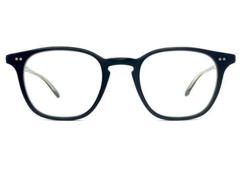 ブランド【ギャレット・ライト・カリフォルニア・オプティカル GARRETT LEIGHT CALIFORNIA OPTICAL (GLCO)】についてOLIVER PEOPLESの創設者Larry Leight氏を父に持つ、Garrett Leight（ギャレット・ライト氏）によって、2011年ローンチされたアイウェアブランド。自身が経営するセレクトショップ、A.KINNEY COURTでは、ファッションや音楽など、様々なカルチャーをミックスさせたスタイルが人気を得るなど、カリフォルニアの自由な精神が、デザインに反映されています。商品説明OLIVER PEOPLES(オリバーピープルズ）の創設者ラリーレイト氏を父に持つギャレット・レイト氏が2011年に立ち上げたブランド『GLCO(ジーエルシーオー）』のCLARKです。クラシカルかつ細身で美しいウェリントン型のセルフレームです。参考定価：46,200円レンズ横幅：45mm状態：SD 表記についてレンズ縦幅：39mmカラー：ブラックレンズ間鼻幅：22mmフレーム材質：セル（アセテート）フレーム正面全体幅：132mmフレーム種類：ウェリントンフレーム耳かけ部分：145mmフレーム重量：レンズ装着時 22g付属レンズ：デモレンズ(使用のためのレンズでなく、交換を前提としたもの）レンズカーブ：3付属ケース：当店オリジナルケース※お値段はフレームのみのお値段になります。特にレンズのご注文が無い限り、付属レンズ欄に表記させていただいてますレンズでお送りさせていただきます。付属レンズに「度なしのカラーレンズ」「度なしのクリアレンズ」と表記されているものはそのままお使いいただけます。「デモレンズ（展示用レンズ）」は刻印などがあり、そのままでは使用できません。仮に刻印などが入っていなくとも、まったくコーティングなど入っていない、あくまで展示用のレンズですので、新たにレンズを作成されることをお勧めいたします。「レンズ無し」「度入りのクリアレンズ」「度入りのカラーレンズ」と書いてあるものは、当店もしくは、お近くのメガネ屋さんで、ご自身にあったお度数でレンズを作成ください。「度入りのクリアレンズ」「度入りのカラーレンズ」は前のオーナーの方のお度数ですので、必ずご自身にあったお度数でレンズを作成ください。※カラー名の表記は一般的な名称のカラー名になります。メーカー表記のカラー名が分かる場合は、メーカー表記のカラー名を表記しております。※撮影と照明の関係でメガネが汚れて見えることがございますが、しっかりとメンテナンス（修理、加工、超音波洗浄、バフ研磨）済みです。鼻パッドは消耗品ですので、特殊なモデルを除き、交換できるものは新品に交換しております（その際の鼻バッドは各ブランドのものではなく汎用品になります）。※お求め頂いたメガネはいつでも無料でフィッティング可能です。ネジ交換などアフターケアも行わせていただいておりますので、ご安心してご購入くださいませ。