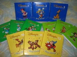 送料無料！＊再生保証あり＊【中古】h7846　ディズニー英語システムワールドファミリー【旧子役・字幕あり】2009年版　シングアロングDVDのみ　幼児英語教材