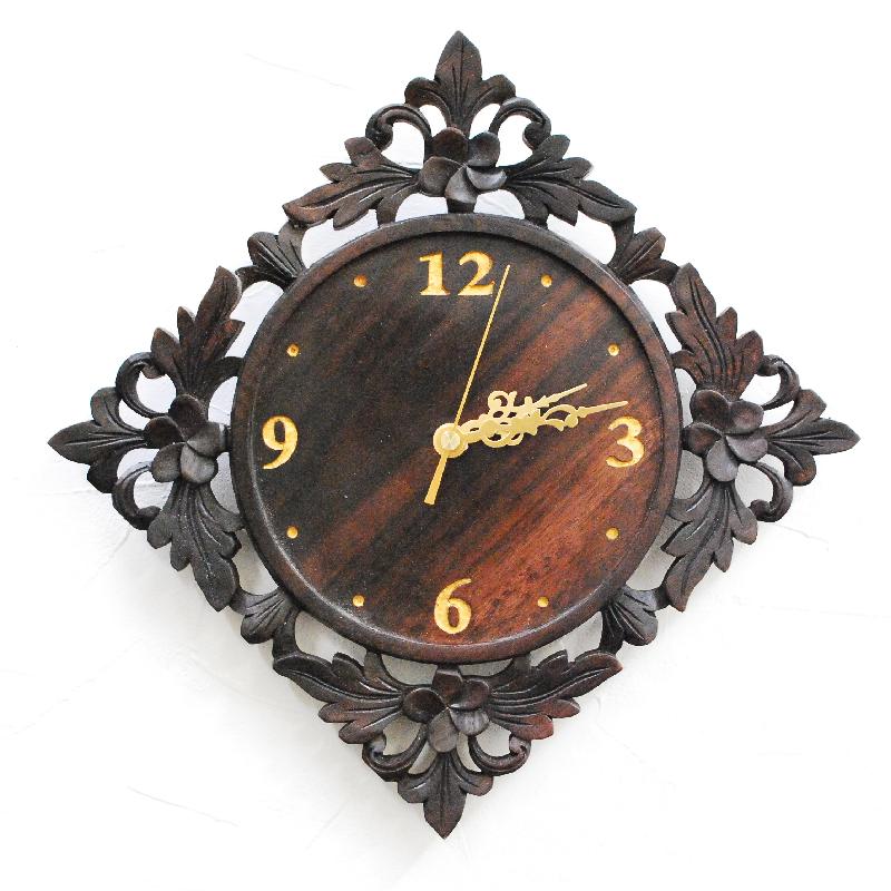 木彫りのデザイン時計　プルメリアモチーフ