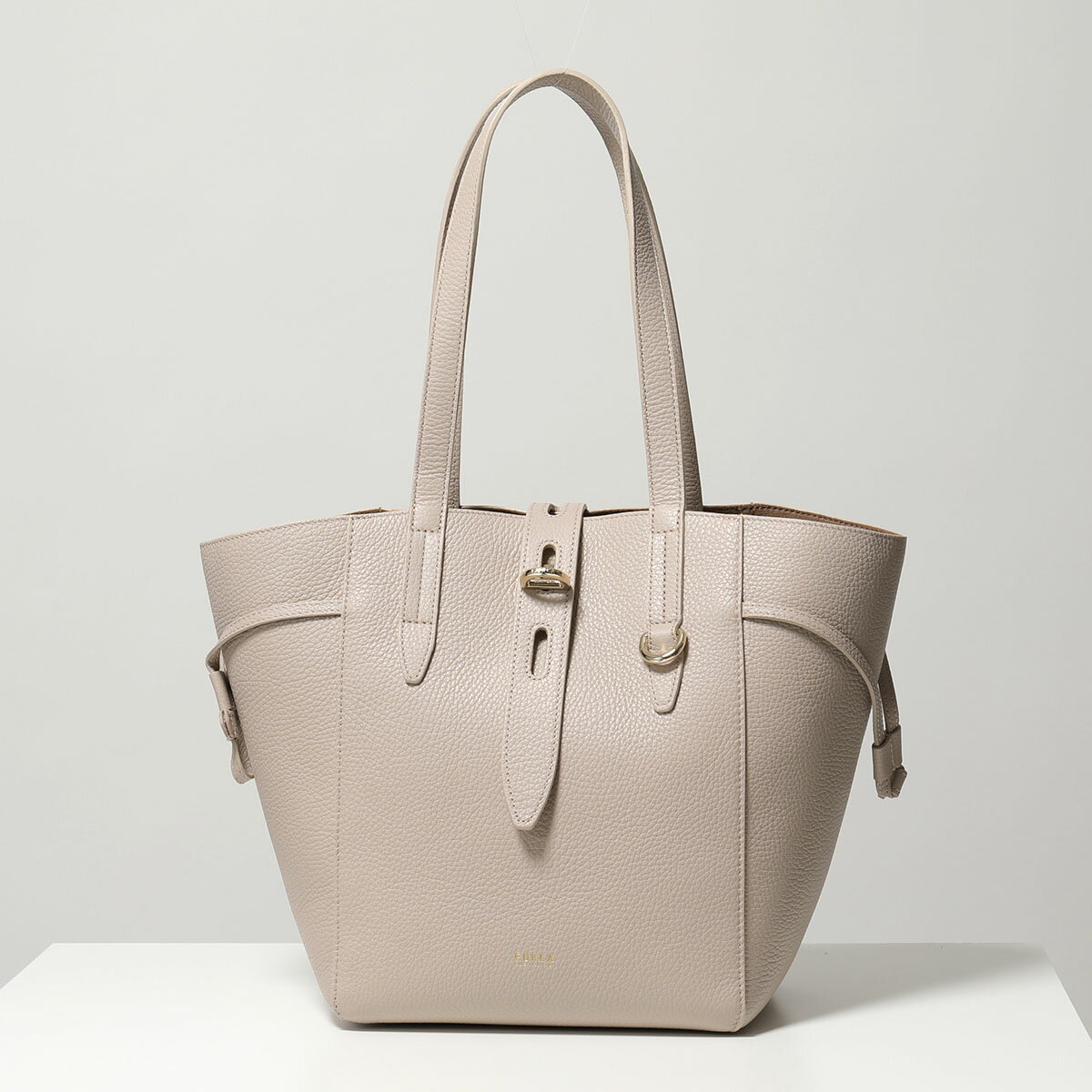 【エントリーでポイント最大19倍！6月15日限定】Furla フルラ 1045291 BZT0 HSF NET M TOTE ネット レザー ホーボーバッグ トートバッグ DALIAf 鞄 レディース