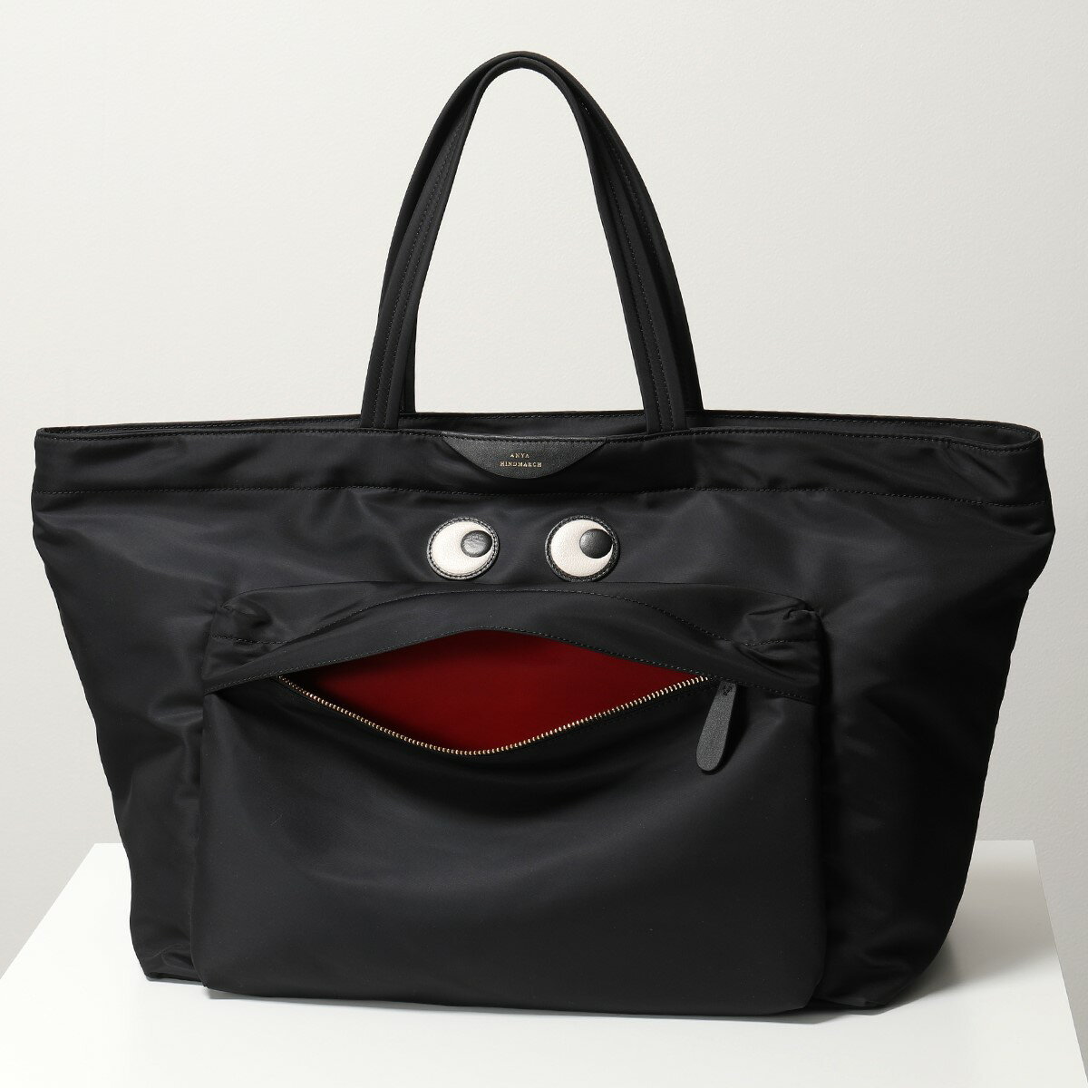 ANYA HINDMARCH アニヤハインドマーチ 152990 E/W Tote Large Eyes ナイロントートバッグ BLACK 鞄 レディースのサムネイル