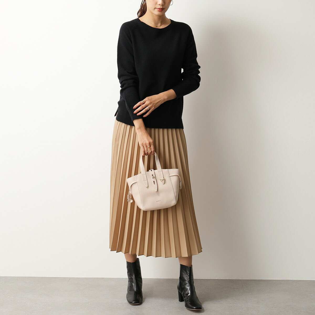 【エントリーでポイント最大7倍！15日21時〜23時59まで】Furla フルラ 195584 NET MINI TOTE ネット レザー ハンドバッグ ショルダーバッグ 鞄 BALLERINAi レディース