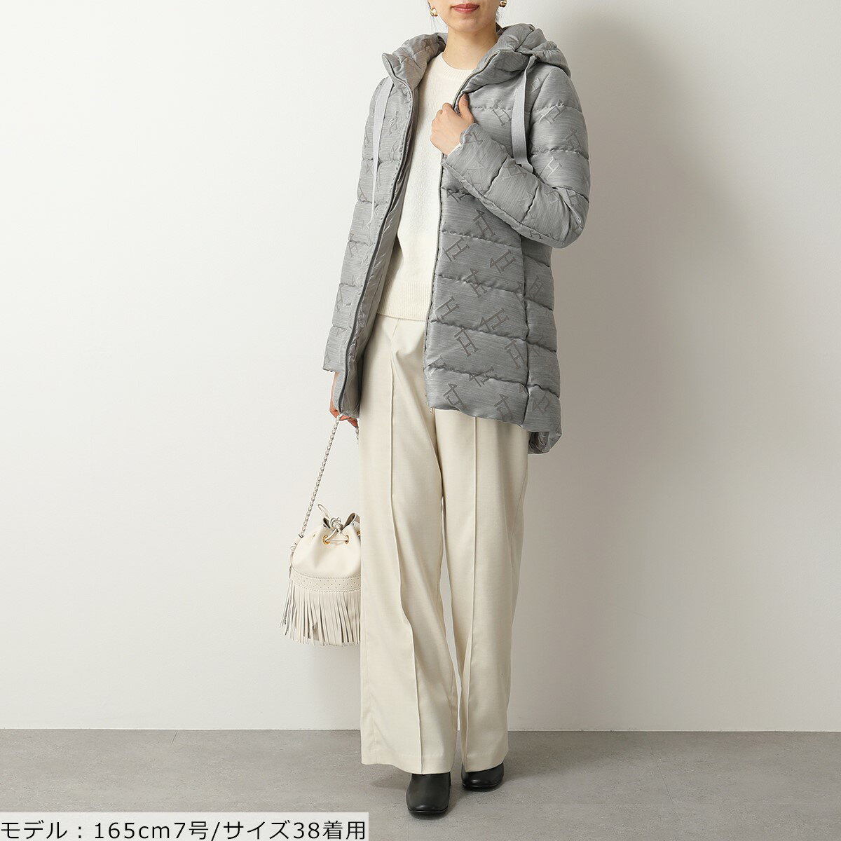 HERNO ヘルノ PI1155D 12352 フード付き ダウンコート ダウンジャケット モノグラム 9494 レディース