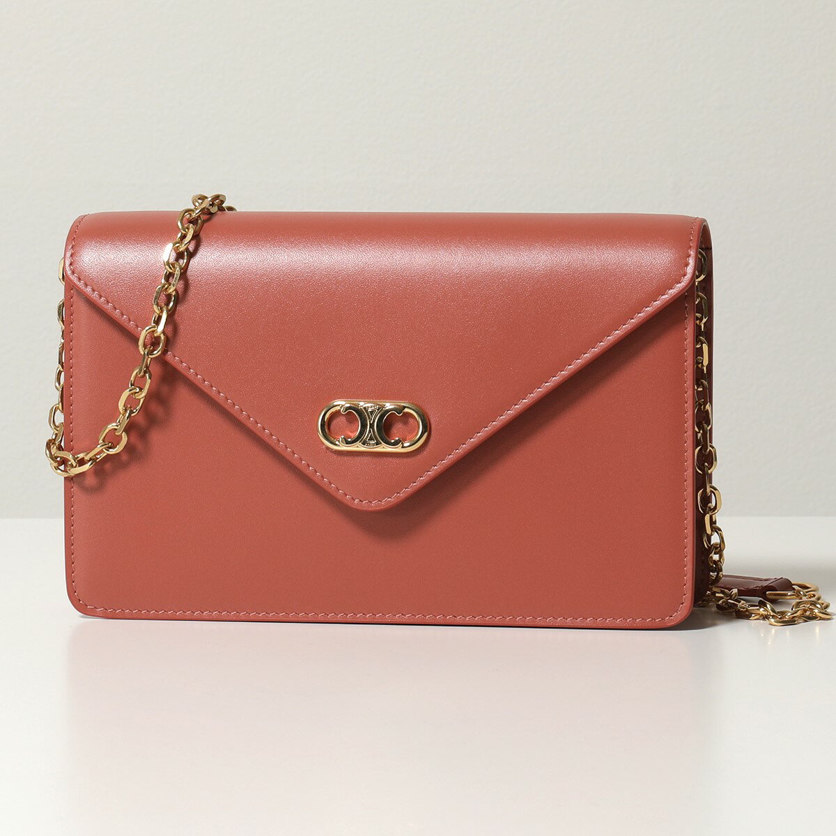 CELINE セリーヌ 10F823CQR.27LY Mayon Triomphe Wallet Kuno With Chain マイヨン トリオンフ ウォレット クノ ショルダーバッグ クラッチバッグ 鞄 LYCHEE レディース