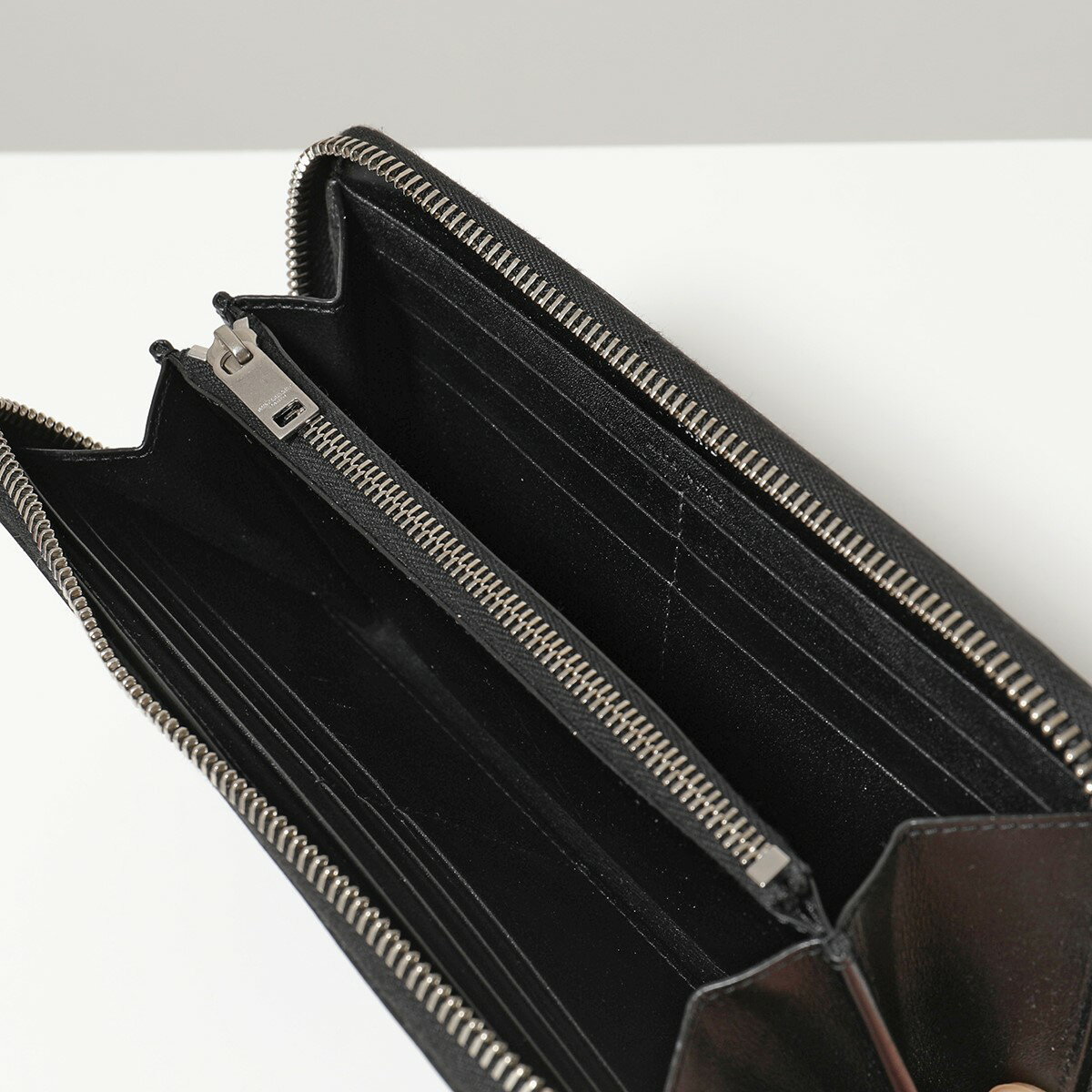 【エントリーでポイント最大8倍！5日21時〜23時59分まで】SAINT LAURENT サンローランパリ 617415 0SX0E レザー ラウンドファスナー長財布 カサンドラロゴ 1000 レディース