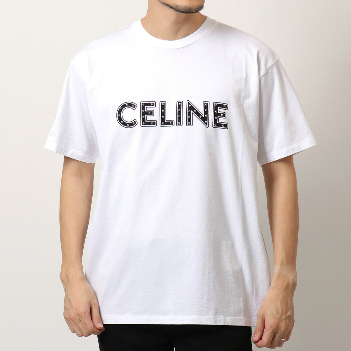 CELINE セリーヌ 2X687 501F スタッズ付き ルーズ Tシャツ ロゴT コットン クルーネック 01OB メンズのサムネイル