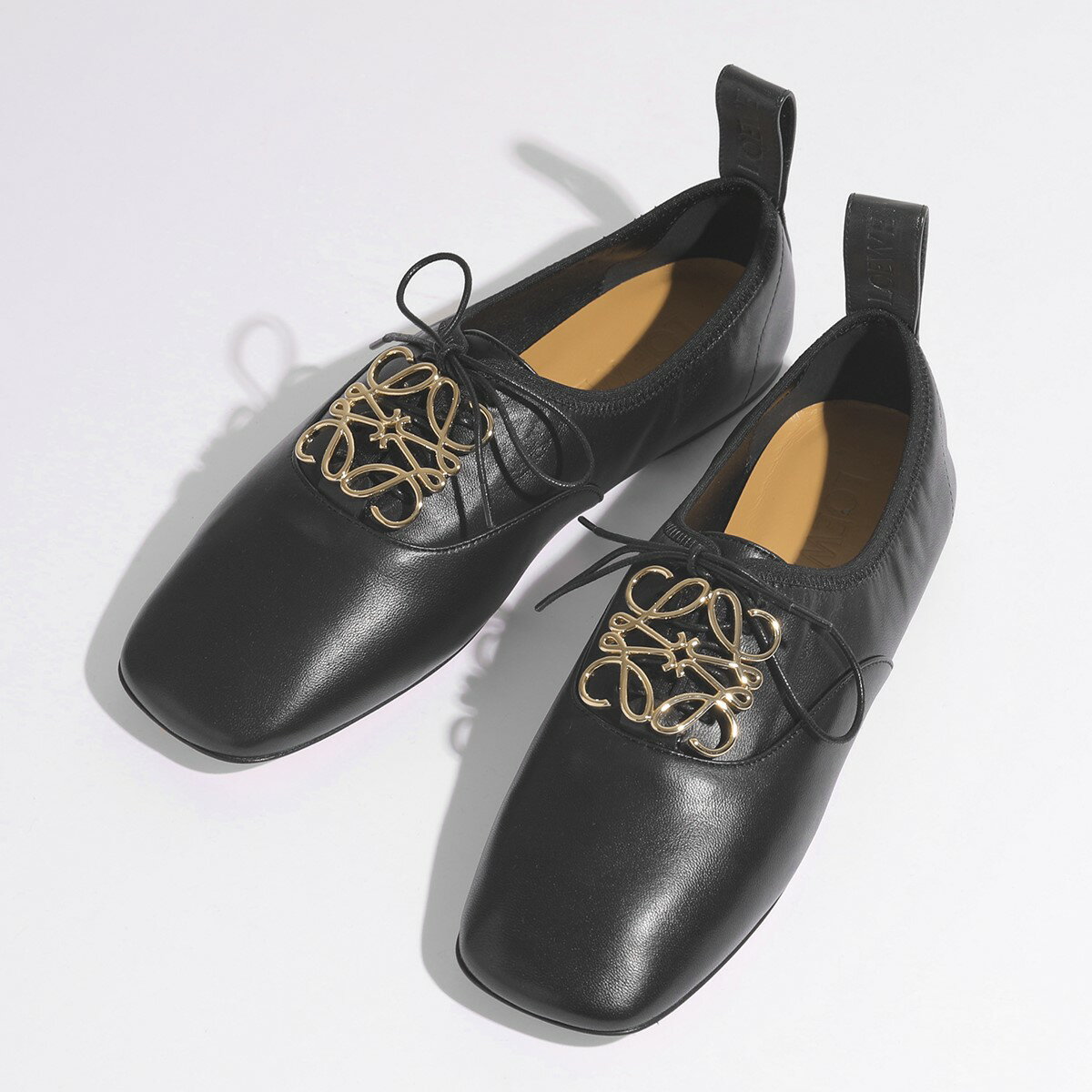LOEWE ロエベ L814S02X10 L814S02X03 ANAGRAM SOFT DERBY アナグラム ソフト ダービー レザー フラットシューズ ローカット スクエアトゥ 靴 1100/BLACK レディースのサムネイル
