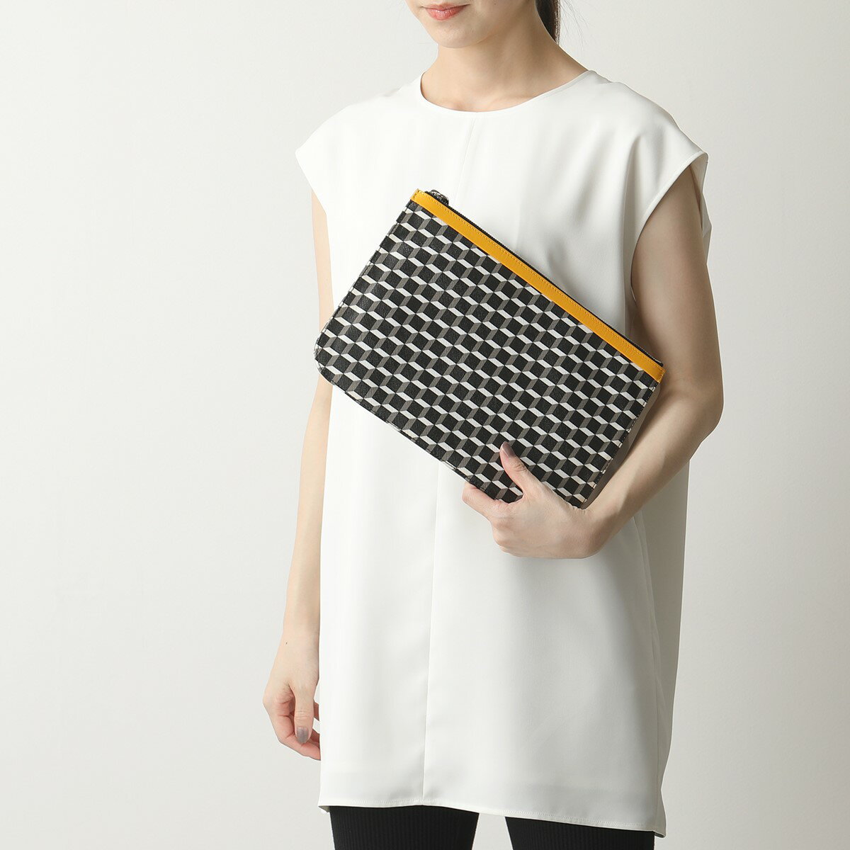 【訳有】PIERRE HARDY ピエールアルディ POUCH L PVC×レザー ポーチ クラッチバッグ フラットポーチ 鞄 BLACK/WHITE/LIGHT-BLUE レディース メンズ【TS_15】