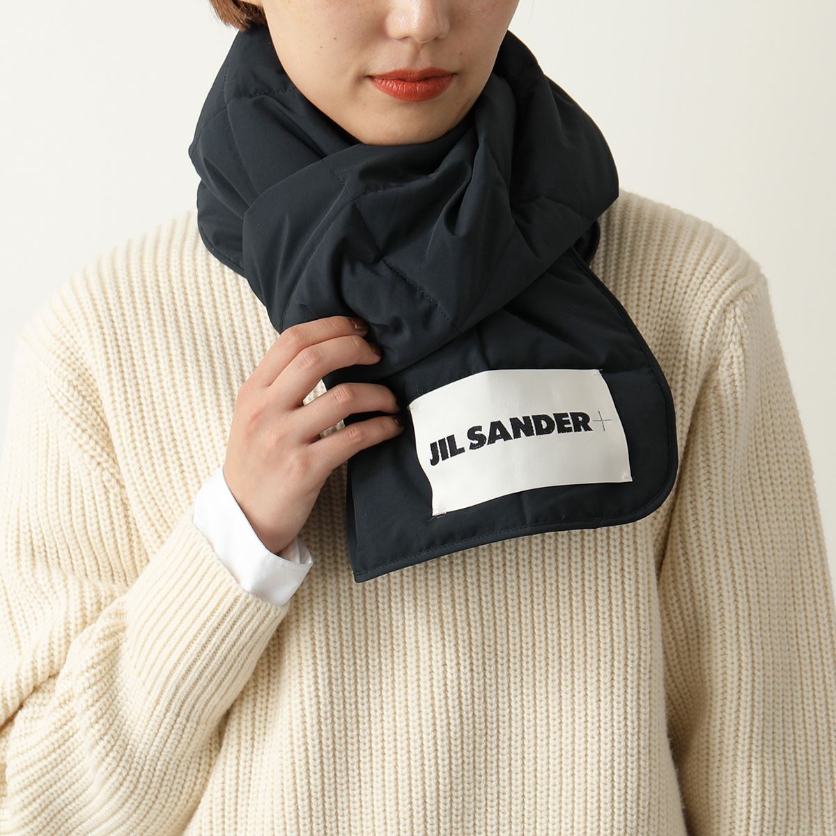 JIL SANDER+ ジルサンダー プラス キルティングダウンスカーフ JPPT590094 WT441100 レディース ロゴ マフラー 撥水 収納ポーチ付き 402【po_jyuuu】