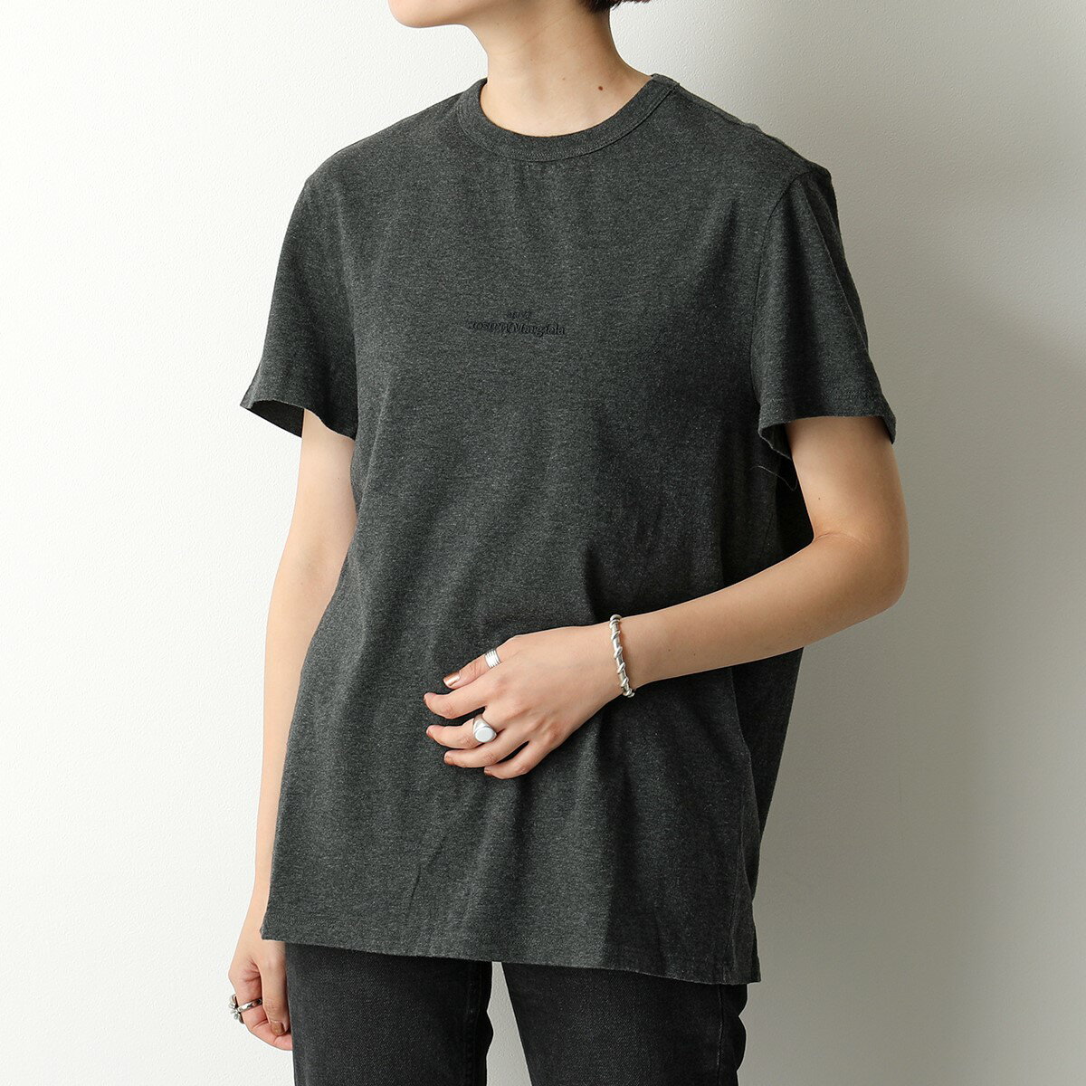 MAISON MARGIELA マルジェラ S50GC0659 S23984 Tシャツ カットソー クルーネック 半袖 ちびロゴ ロゴ刺繍 855M レディースのサムネイル