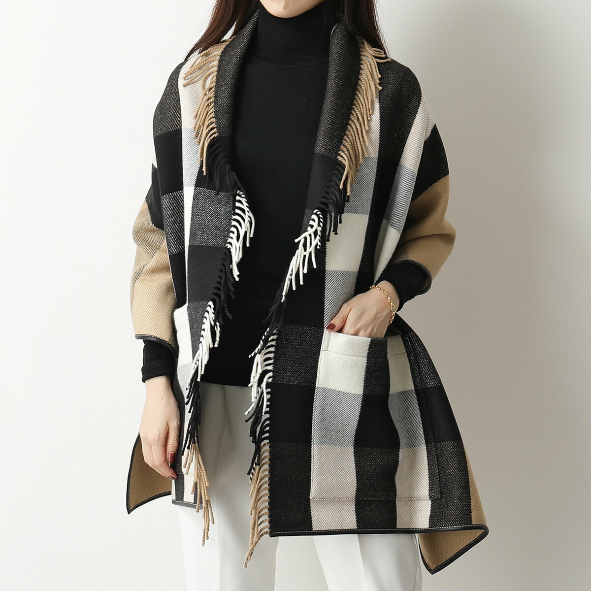 BURBERRY バーバリー 8021949 カシミヤ混ウール フリンジ ケープ ポンチョ マント ストール マフラー チェック A7026/ARCHIVE-BEIGE レディースのサムネイル