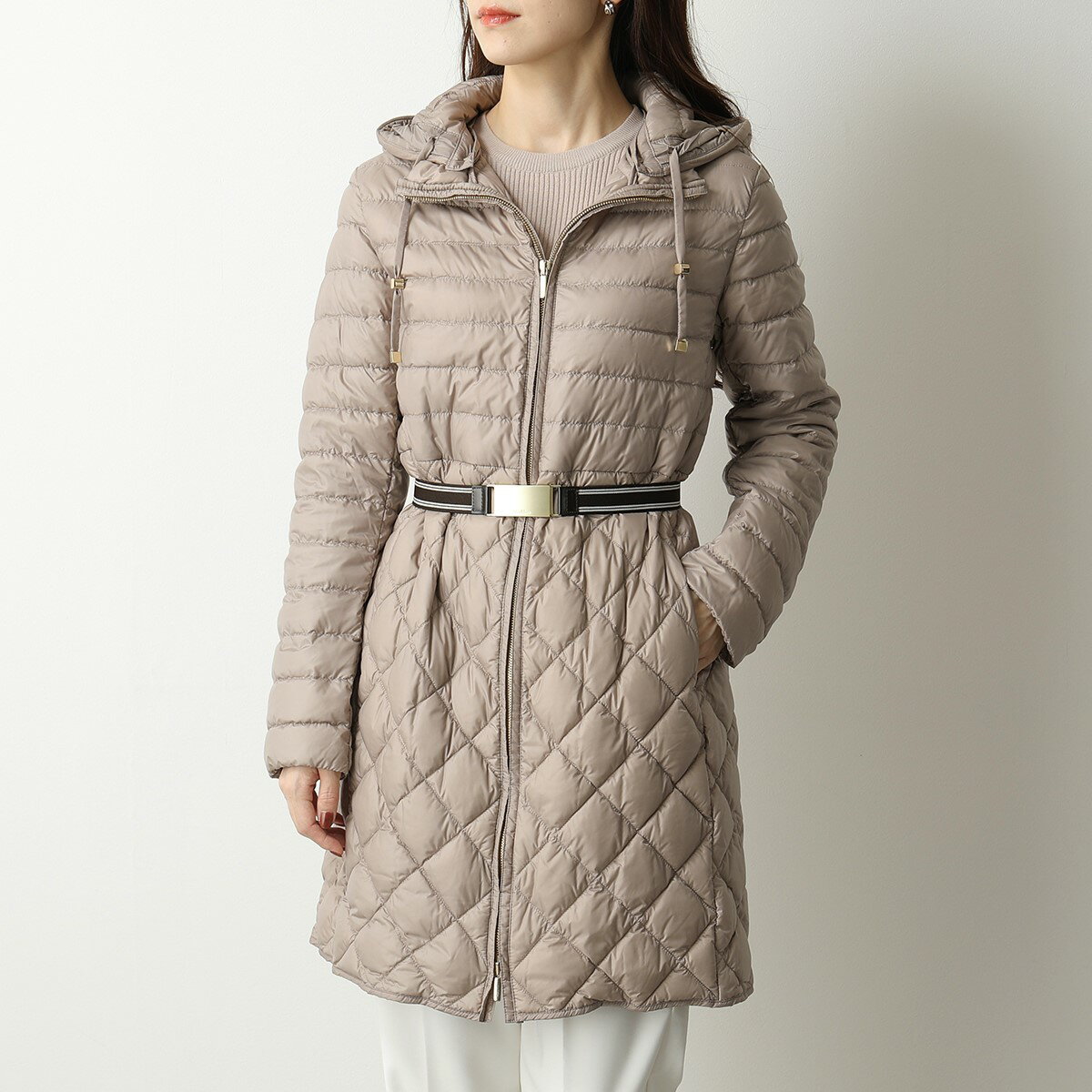 S MAX MARA The Cube エス マックスマーラ ダウンコート レディース TREV 066 キルティング 撥水 フーテッド ダウンジャケット トラベルBOX付きのサムネイル