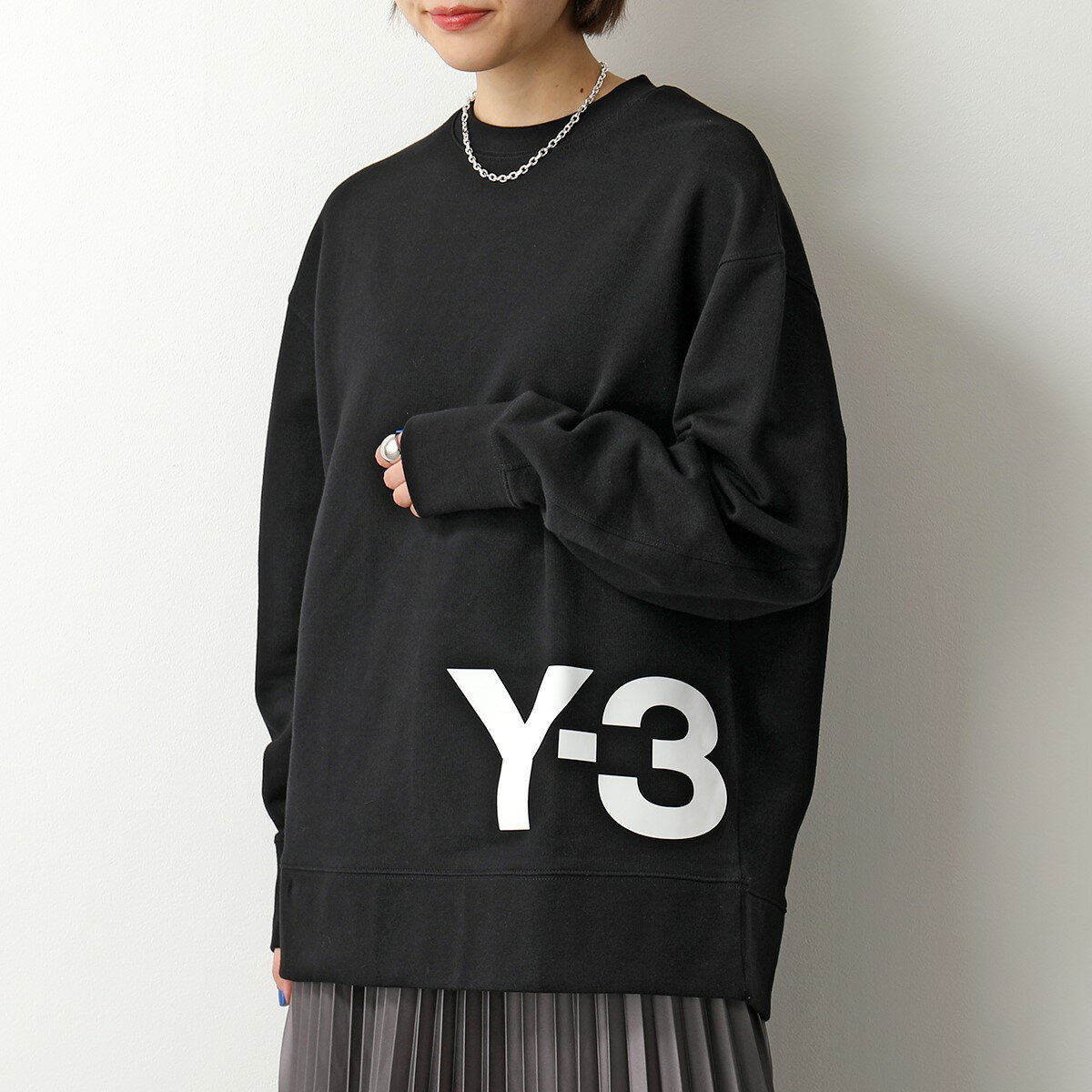 Y-3 ワイスリー トレーナー HG8799 U CH1 LOGO CREW SWEATSHIRT レディース スウェットシャツ ロゴ アニバーサリーグラフィック BLACKのサムネイル
