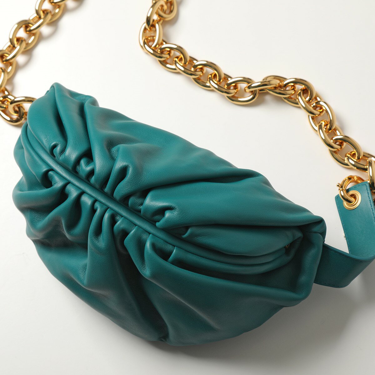 BOTTEGA VENETA ボッテガヴェネタ ボディバッグ THE CHAIN POUCH ザ・チェーンポーチ 651445 VCP41 レディース ベルトバッグ ショルダーバッグ 鞄 3118のサムネイル