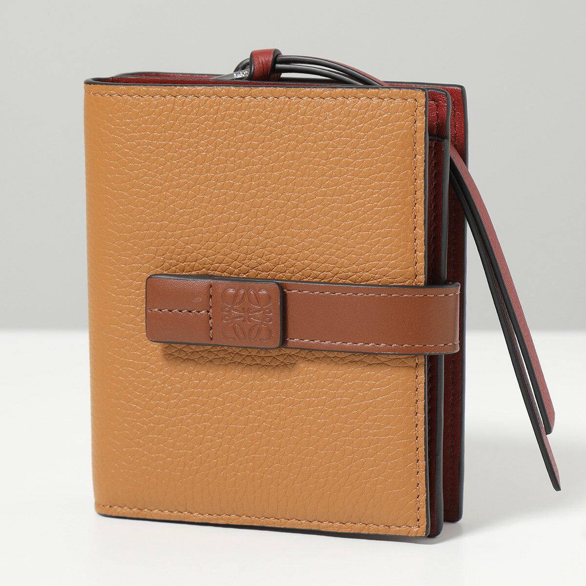 LOEWE ロエベ 二つ折り財布 C660Z41X01 レディース レザー ミニ財布 バイカラー アナグラム 3639のサムネイル