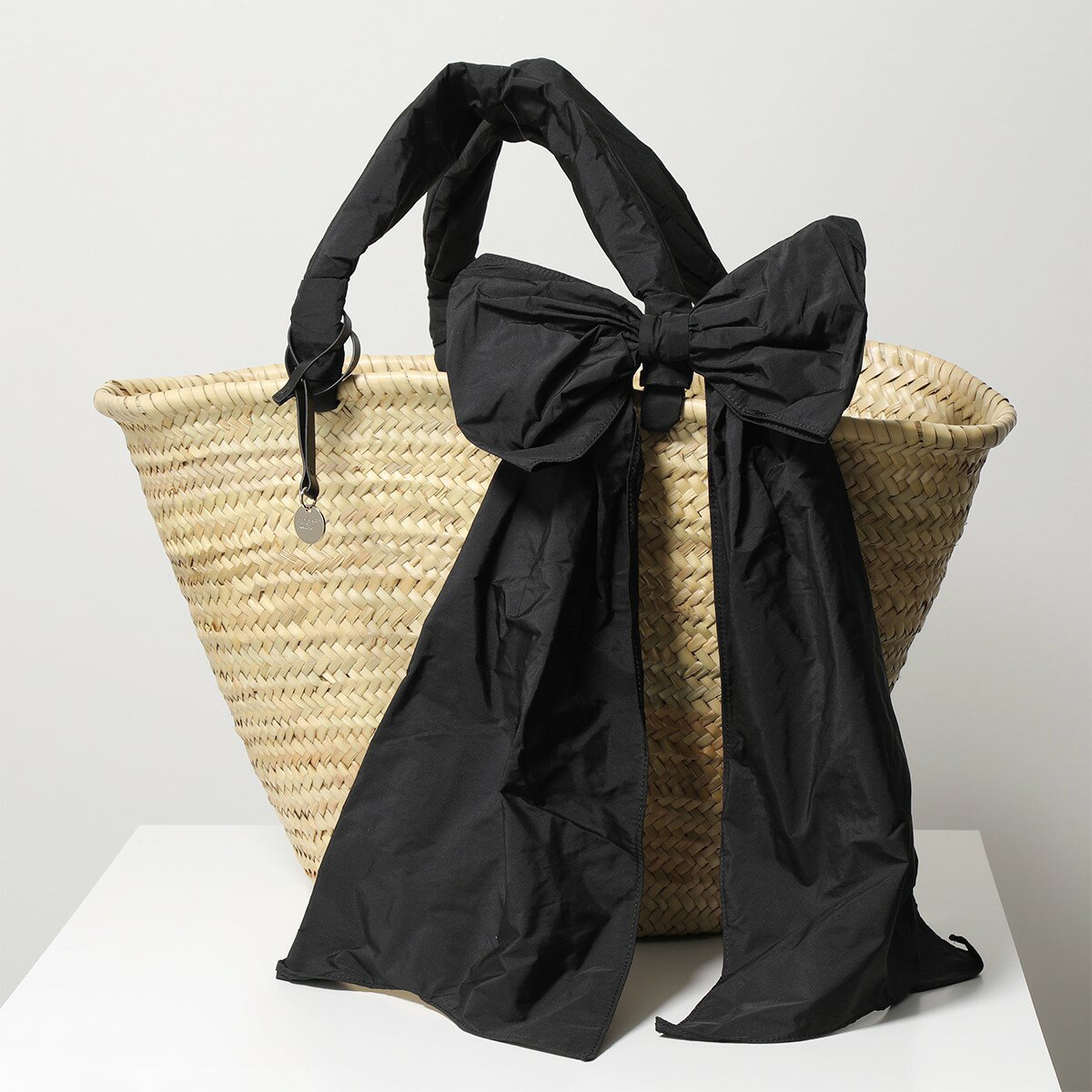 RED VALENTINO レッドヴァレンティノ トートバッグ KNOT ME UP XQ0B0D32 QBB レディース かごバッグ ラフィア ストロー リボン 0NO/NaturalNeroのサムネイル