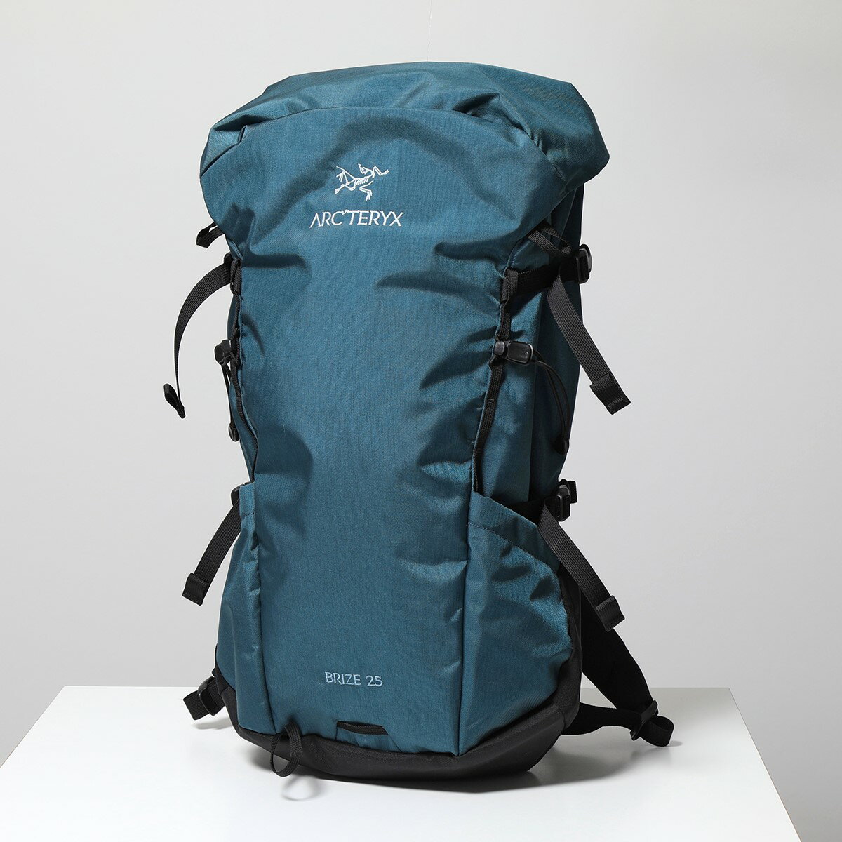 ARCTERYX アークテリクス バックパック 18794 Brize 25 Backpack ブライズ 25 メンズ リュック デイバック バッグ 鞄 Ladon