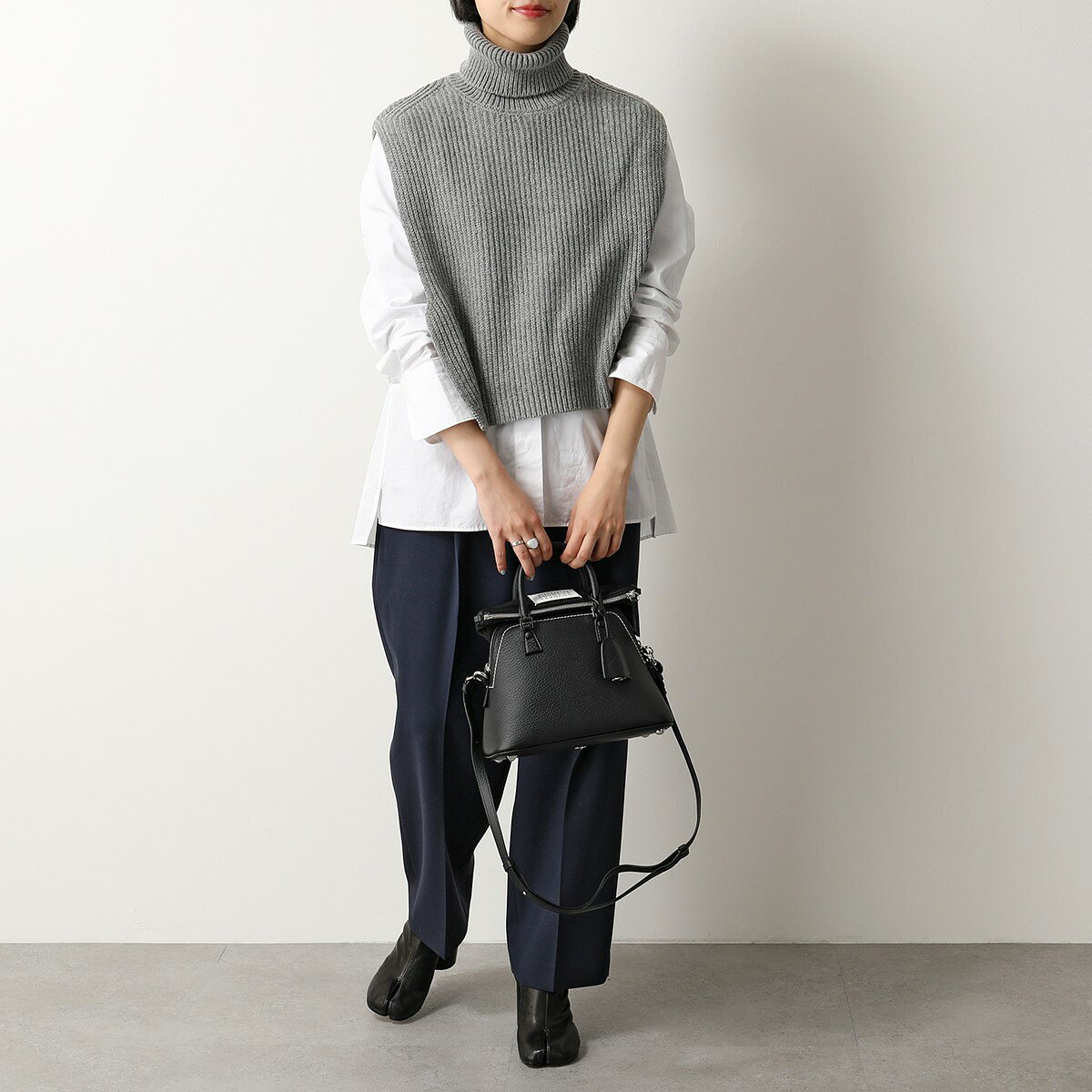MAISON MARGIELA メゾンマルジェラ 11 ショルダーバッグ 5AC ミニバッグ S56WG0082 P4455 レディース レザー ハンドバッグ 鞄 T8013 S56WG0082P4455T8013【po_sannn】