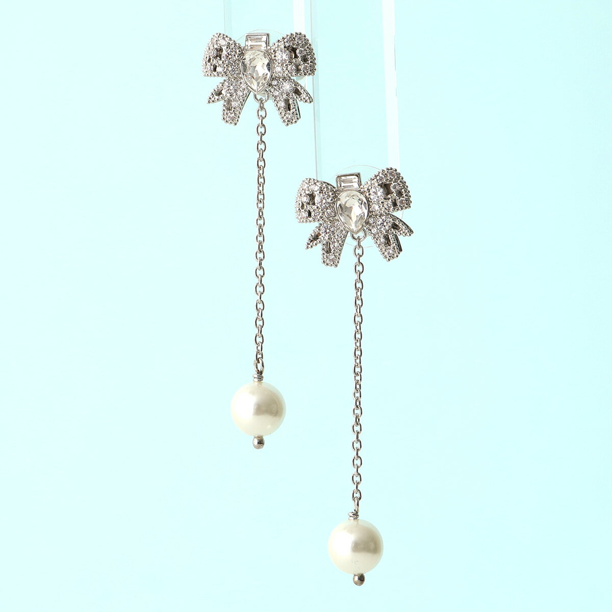 MIUMIU ミュウミュウ ピアス 5JO560 2D4Z レディース マイクロリボンジュエル 人工パール 人工クリスタル F0QCD/CREAM+CRISTALのサムネイル