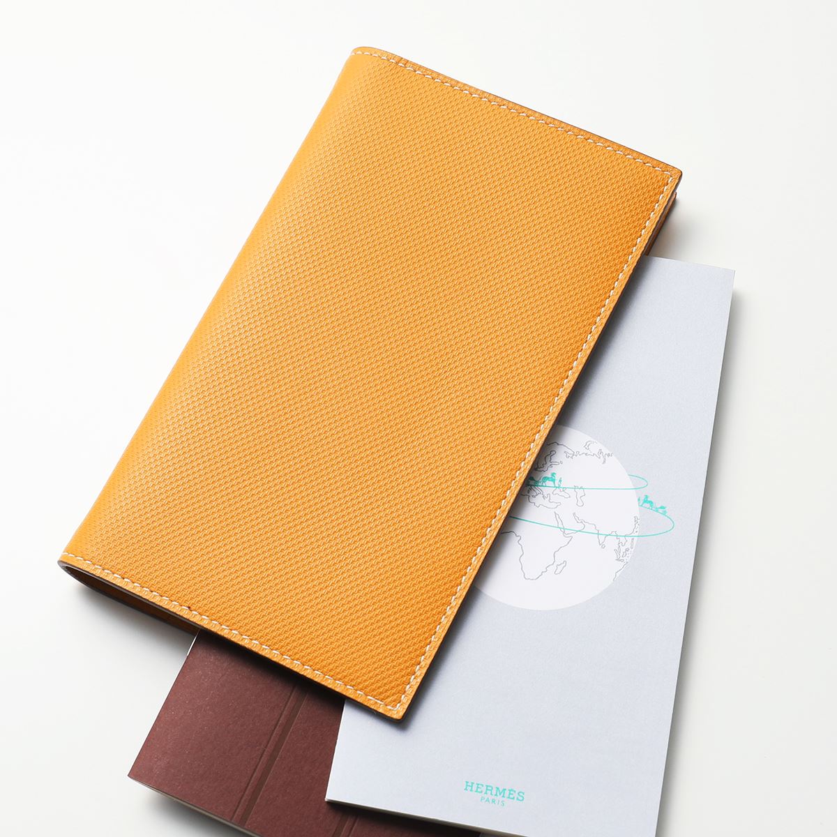 HERMES エルメス 手帳カバー クーベルチュール アジェンダ COUVERTURE AGENDA VISION 2 SIMPLE 063845CA レディース グランアッシュ レザー アドレス帳付き 9U/MOUTARDEのサムネイル