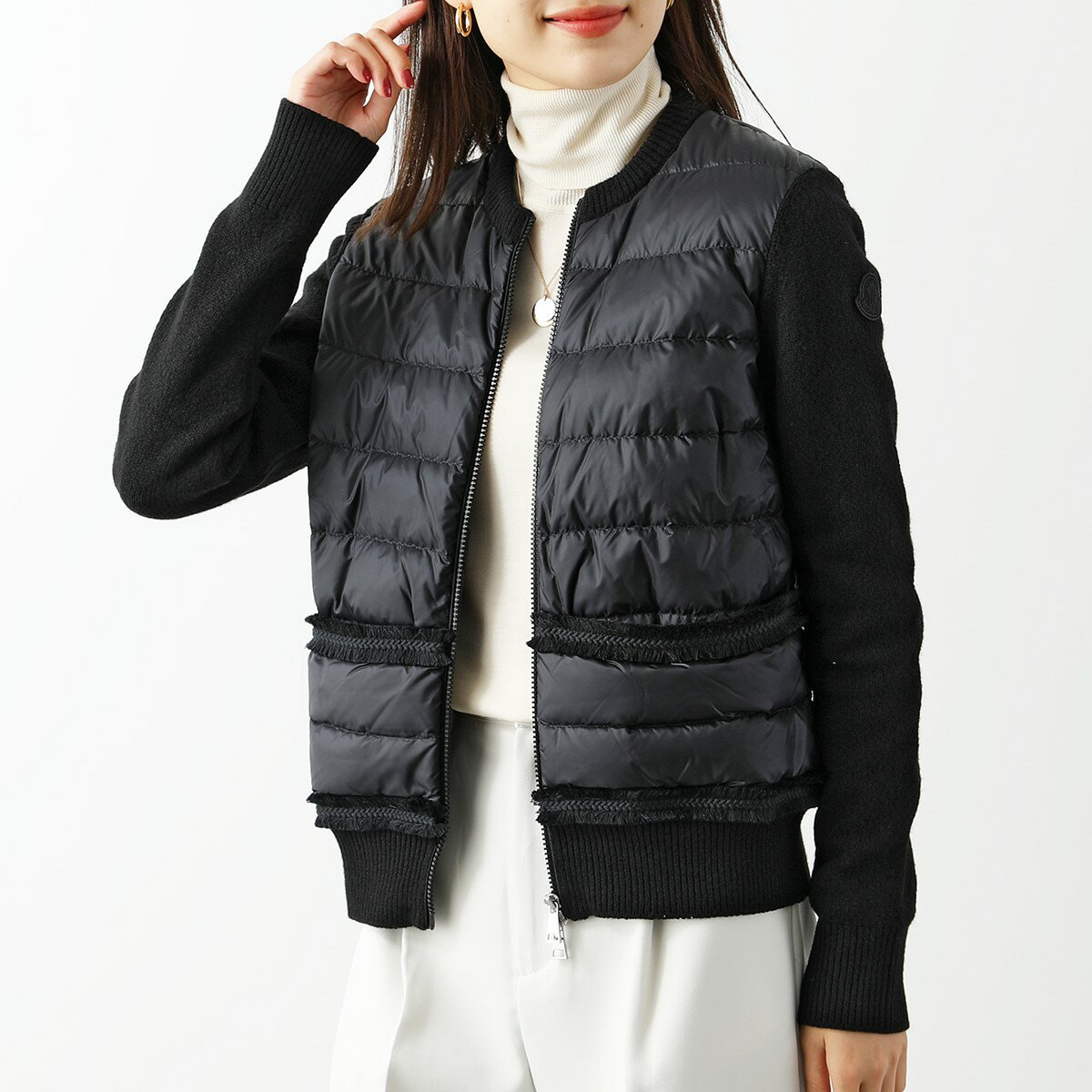 MONCLER モンクレール ダウンジャケット CARDIGAN TRICOT 9B00006 M1939 レディース 長袖 ニット切替 ショート丈 ノーカラー ブルゾン 999のサムネイル