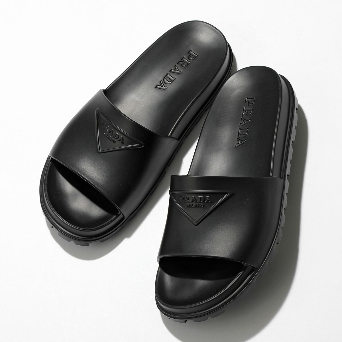 PRADA プラダ サンダル 2X3085 3LKV レディース ラバー スライド フラット コンフォート シャワー シューズ 凸凹 トライアングルロゴ 靴 F0002/NERO【cp_fivee】のサムネイル