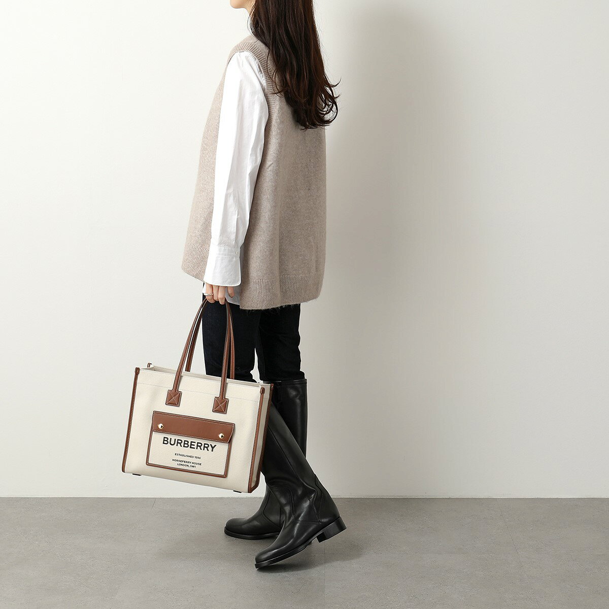 最大2万円OFF ・9 25～9 27限定 BURBERRY バーバリー トートバッグ SM FREYA TOTE スモール フ auc-marks-run-10473141 インポートセレクトmusee サンプル画像3