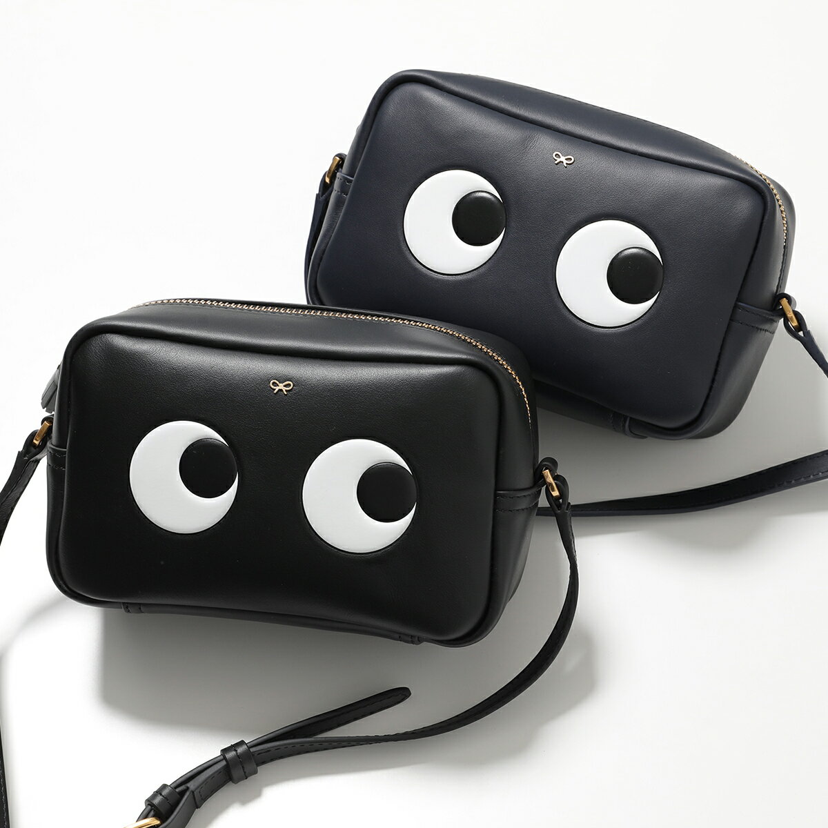 ANYA HINDMARCH アニヤハインドマーチ 106887 Crossbody Mini Eyes Right ショルダーバッグ ポーチ BLACK 鞄 レディースのサムネイル