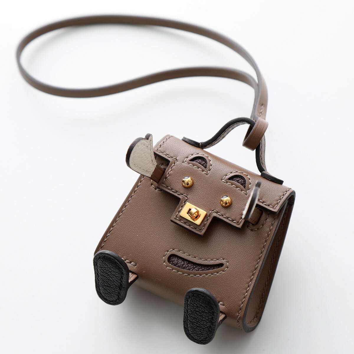 HERMES エルメス ケリードール Kelly Doll 082655CC タデラクト+シェーブル レザー キーホルダー バッグチャーム U刻印 GD エトゥープ/ナタ/ノワールのサムネイル
