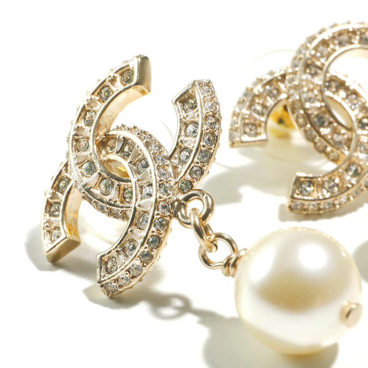 【最大2万円OFFクーポン対象・5/17～5/18限定】CHANEL シャネル ピアス A86506 Y09...