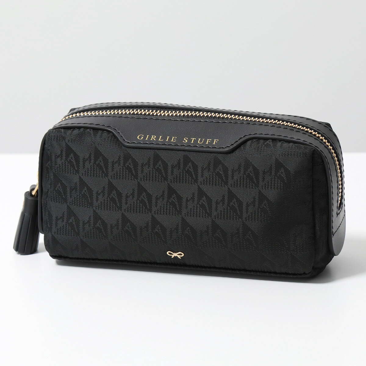 ANYA HINDMARCH アニヤハインドマーチ ポーチ ロゴ ガーリースタッフ 180535 レディース ナイロン×レザー 小物入れ Black 5050925180535【dc_kikaku】のサムネイル