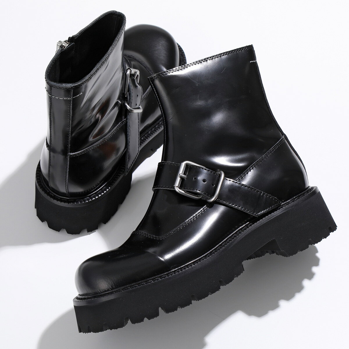 MM6 エムエムシックス メゾンマルジェラ アンクルブーツ S59WU0239 P5779 レディース バックル ショートブーツ レザー チャンキーソール 靴 T8013 S59WU0239P5779T8013のサムネイル