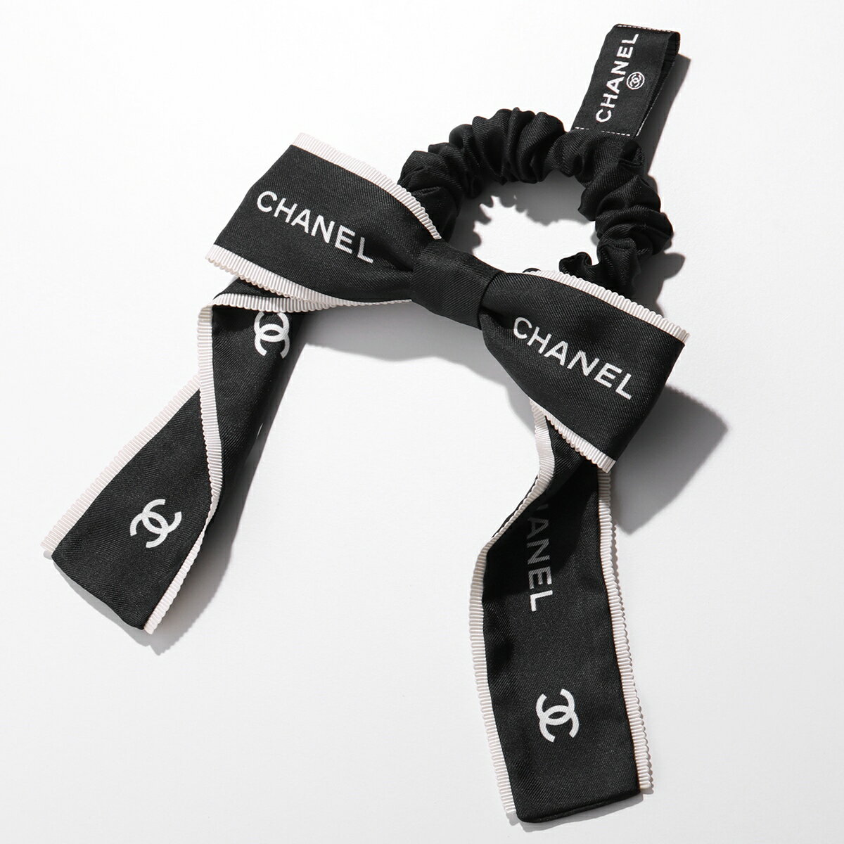 CHANEL シャネル シュシュ AA8356 B08578 レディース ココマーク CCマーク リボン ヘアアクセサリー シルク ヘアゴム NJ082のサムネイル