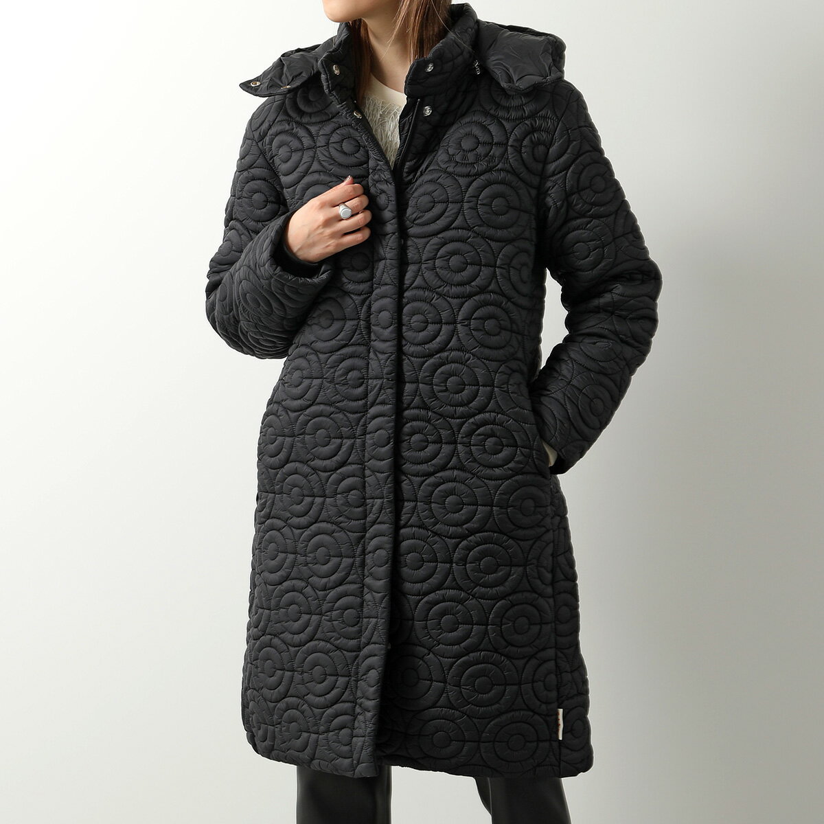 MARNI KIDS マルニ キッズ 中綿コート M00901 M00QG レディース ガールズ キルティング ナイロン フード付き 長袖 ロング丈 0M900のサムネイル