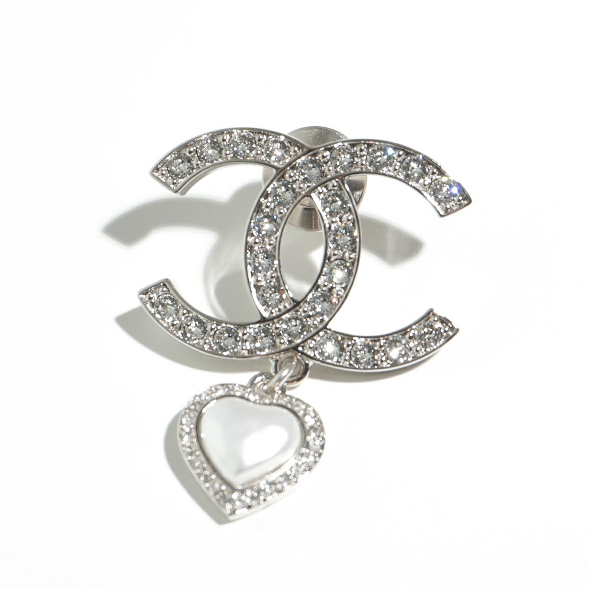CHANEL シャネル ブローチ ABB624 B14143 レディース ラインストーン ハート メタル ココマーク CCマーク ピンズ ロゴ NR575のサムネイル