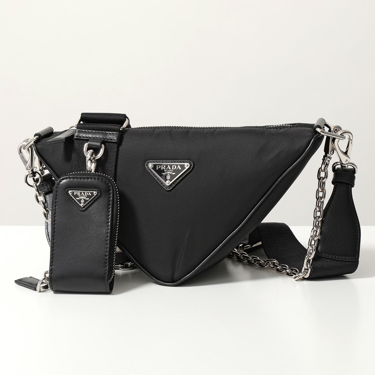 PRADA プラダ ショルダーバッグ 1BH190 RDLN レディース Re-Nylon リナイロン トライアングル ロゴ ミニポーチ付き ハンドバッグ 鞄 F0002/NEROのサムネイル
