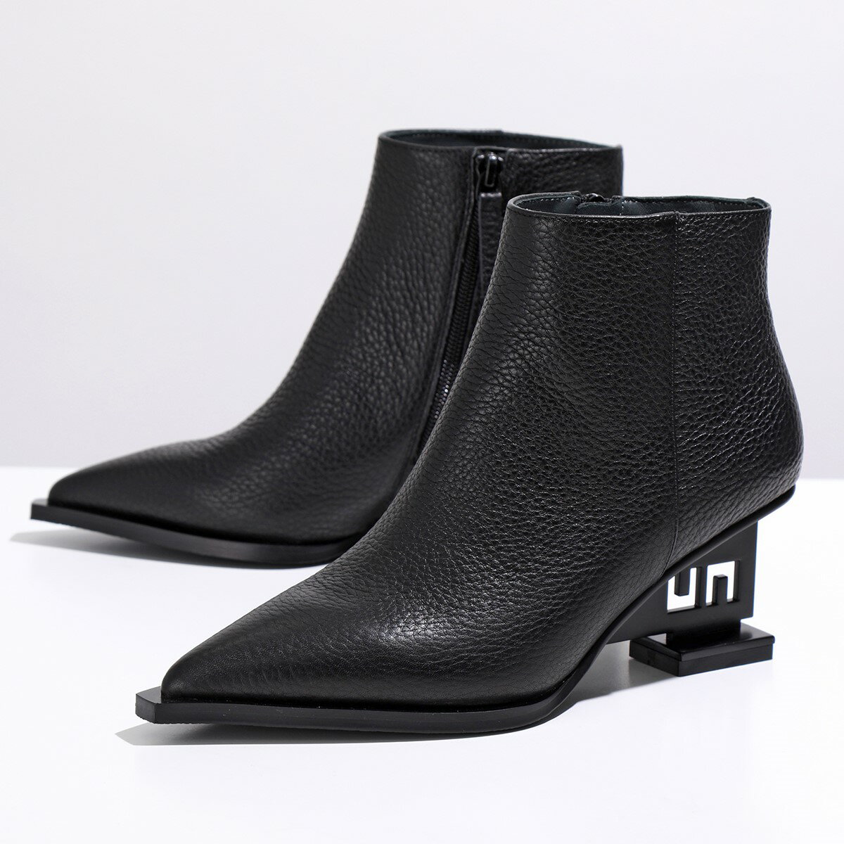 UNITED NUDE ユナイテッドヌード ショートブーツ UN Bootie Mid レディース レザー ポインテッドトゥ ロゴ ブーティ シューズ 靴 Black