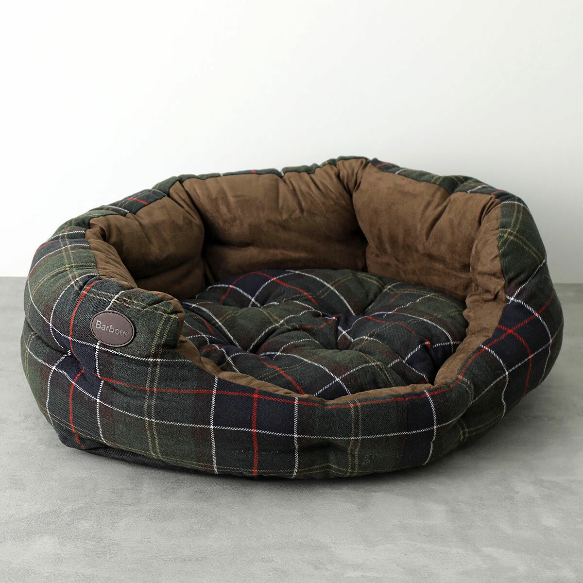 Barbour バブアー ドッグ ベッド DAC0057 Luxury Dog Bed 30in ペット ドッグ用 犬用 クッション ベッド 寝床 タータンチェック TN11/Classic-Tartan【返品交換不可】【po_fifth】