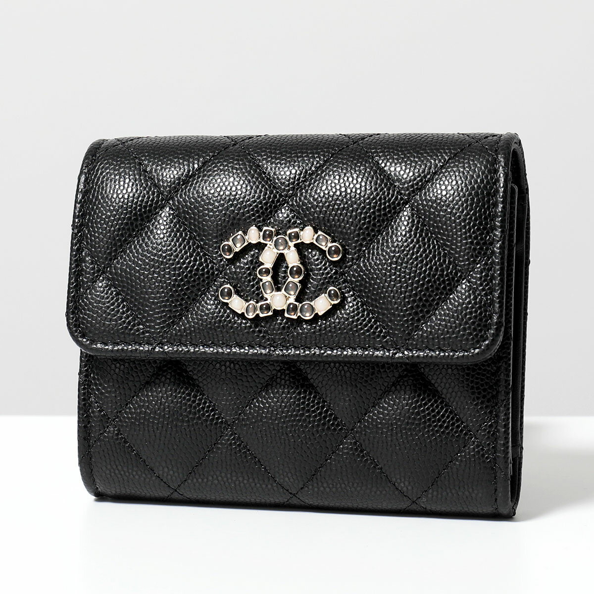 シャネル CHANEL シャネル 二つ折り財布 AP3604 B14343 レディース MATELASSE マトラッセ シャイニー グレインド カーフスキン ミニ財布 ココマーク 94305【po_fifth】