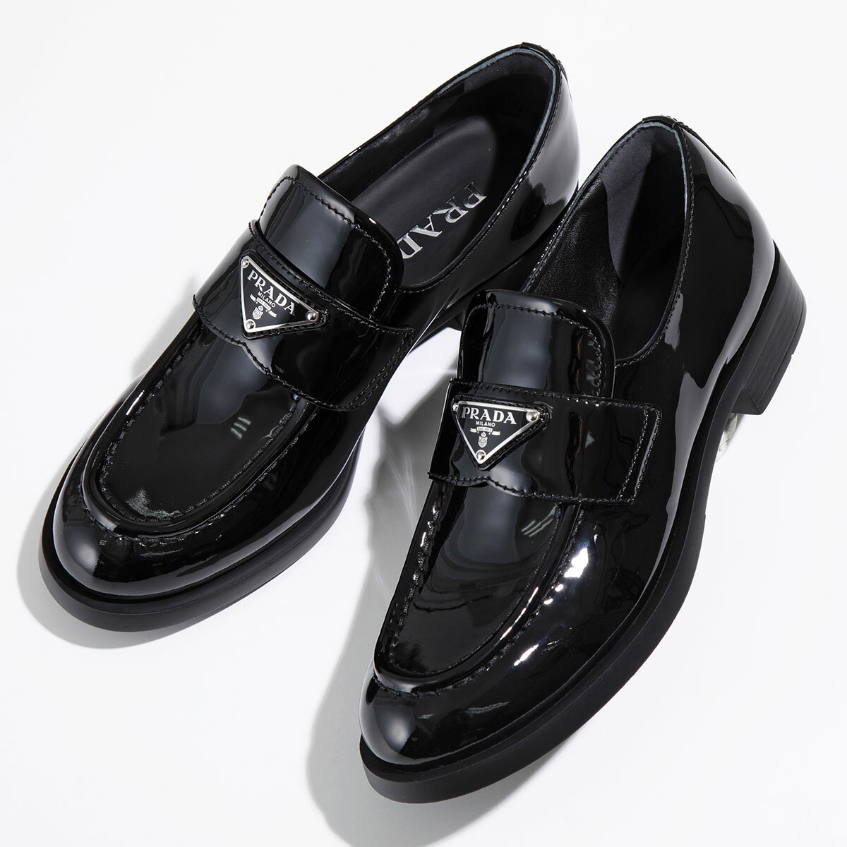 PRADA プラダ ローファー 1D329N 069 レディース パテントレザー エナメル トライアングルロゴ シューズ 靴 靴 F0002/NERO