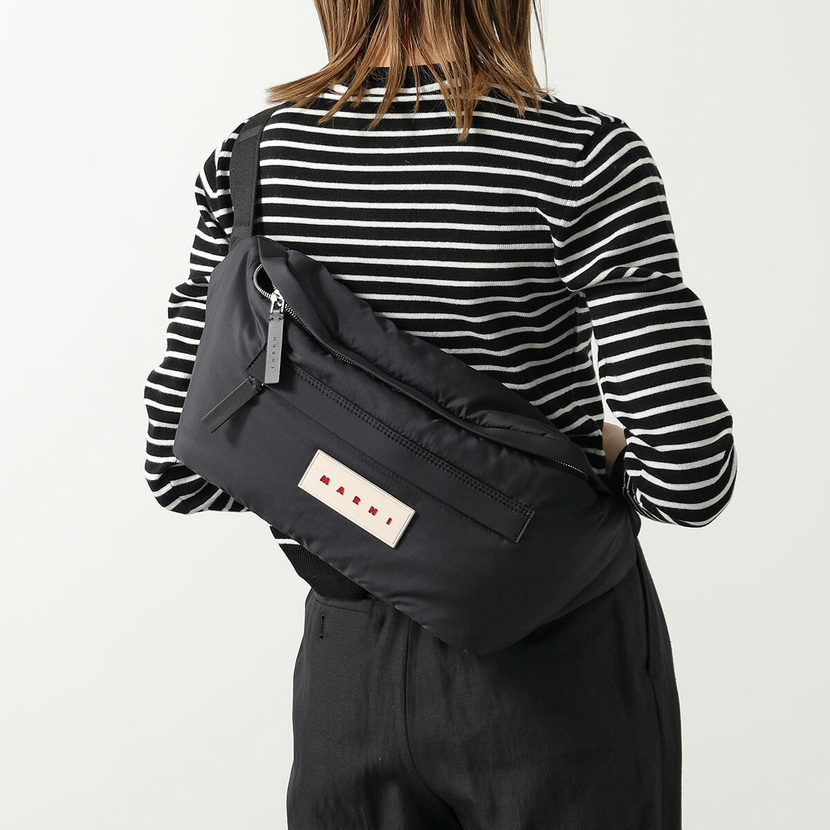 MARNI Marni PUFF BUM BAG LARGE ショルダーバッグ MUMQ0021U0