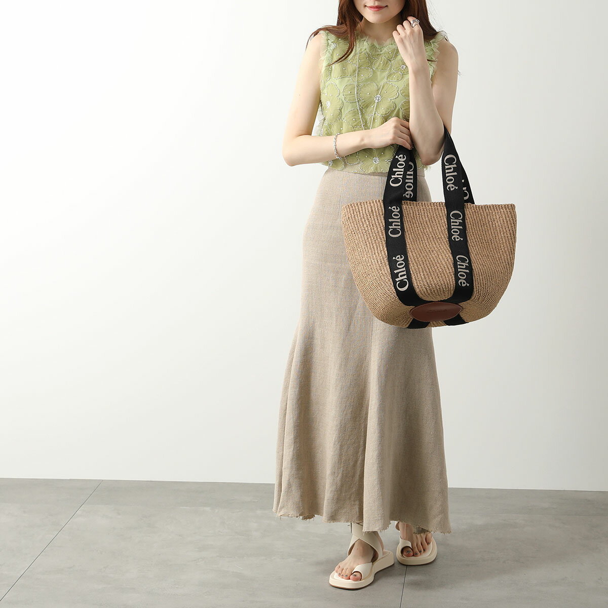 Chloe クロエ かごバッグ WOODY ウッディ CHC23AS380L18 レディース ラージバスケ...