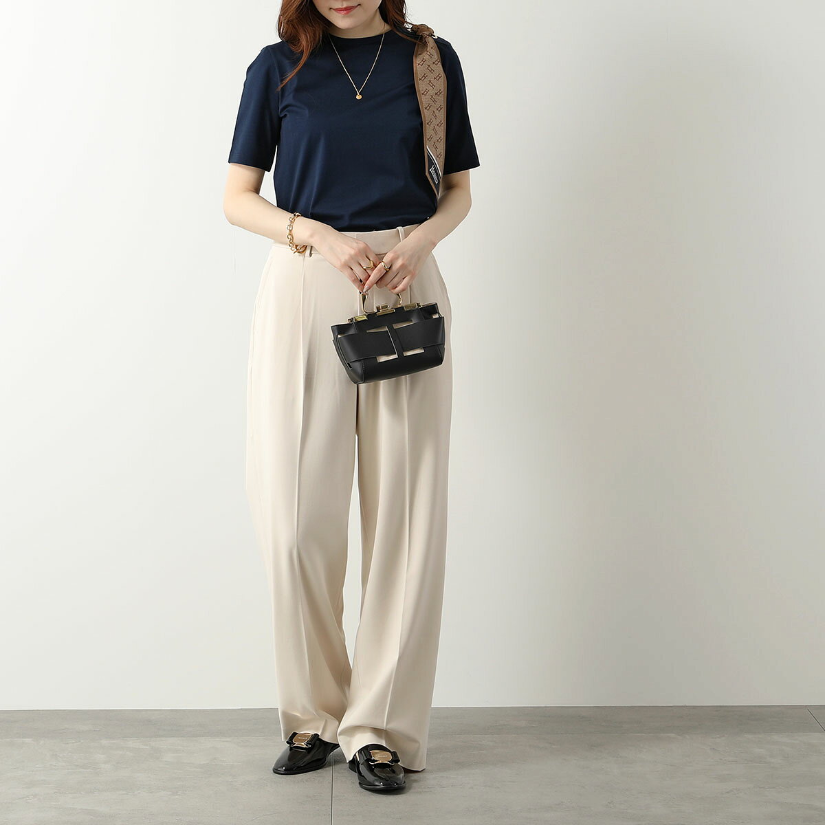 【最大2万円OFFクーポン対象・5/20限定】FERRAGAMO フェラガモ ローファー ZAMIRA ...