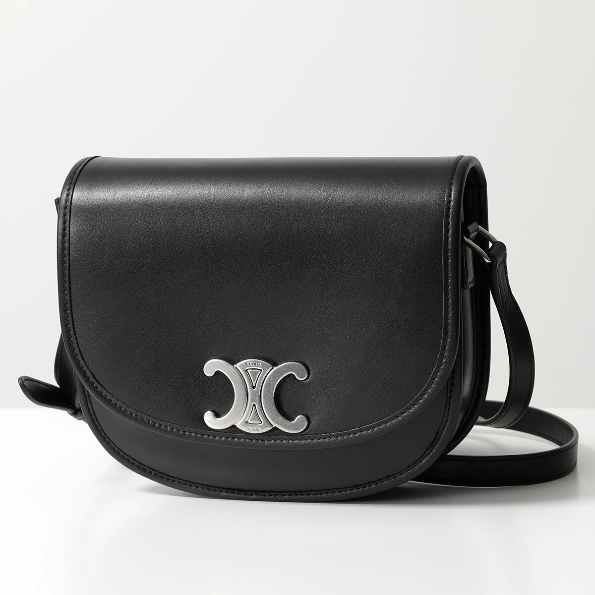CELINE セリーヌ ショルダーバッグ Medium Besace ミディアム ブザス 114453FH1.38SI メンズ レディース Triomphe トリオンフ レザー 鞄 Black【dc_kikaku】のサムネイル