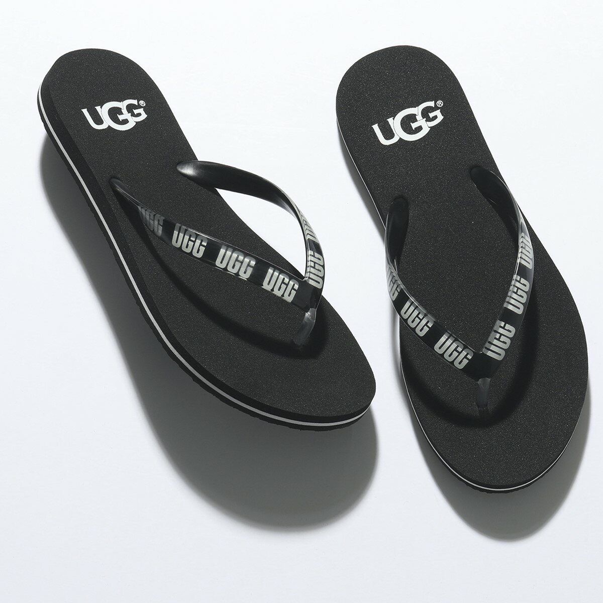 UGG アグ 1099831 W SIMI GRAPHIC シミ グラフィック トング ビーチサンダル ビーサン ロゴ 靴 BLACK レディースのサムネイル