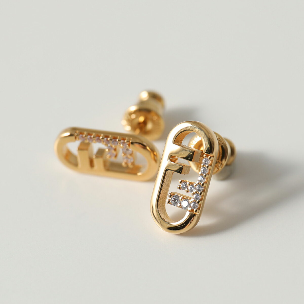 FENDI フェンディ ピアス 8AH320 A44G レディース オーロック クリスタル装飾 FFロゴ アクセサリー F089U/ORO-SOFT+CRYSTALのサムネイル